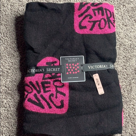 Victoria's Secret Other - brand new Victoria’s Secret blanket